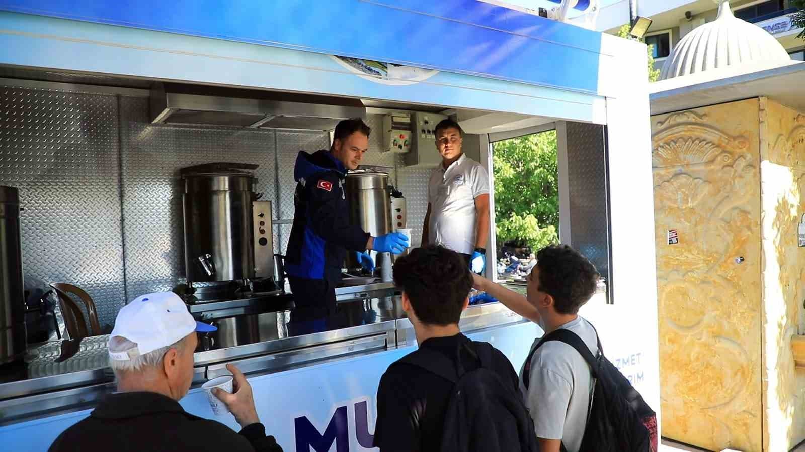 Muğla Büyükşehir Belediyesi'nden Üniversite Öğrencilerine Çorba Desteği