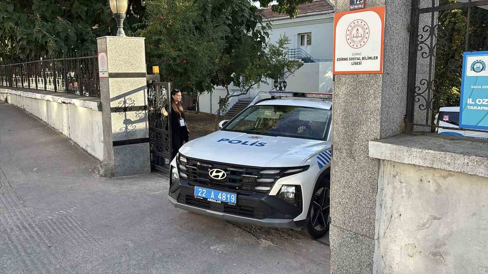 Edirne'de Okulda Deney Sonrası Kimyasal Koku Alarmı