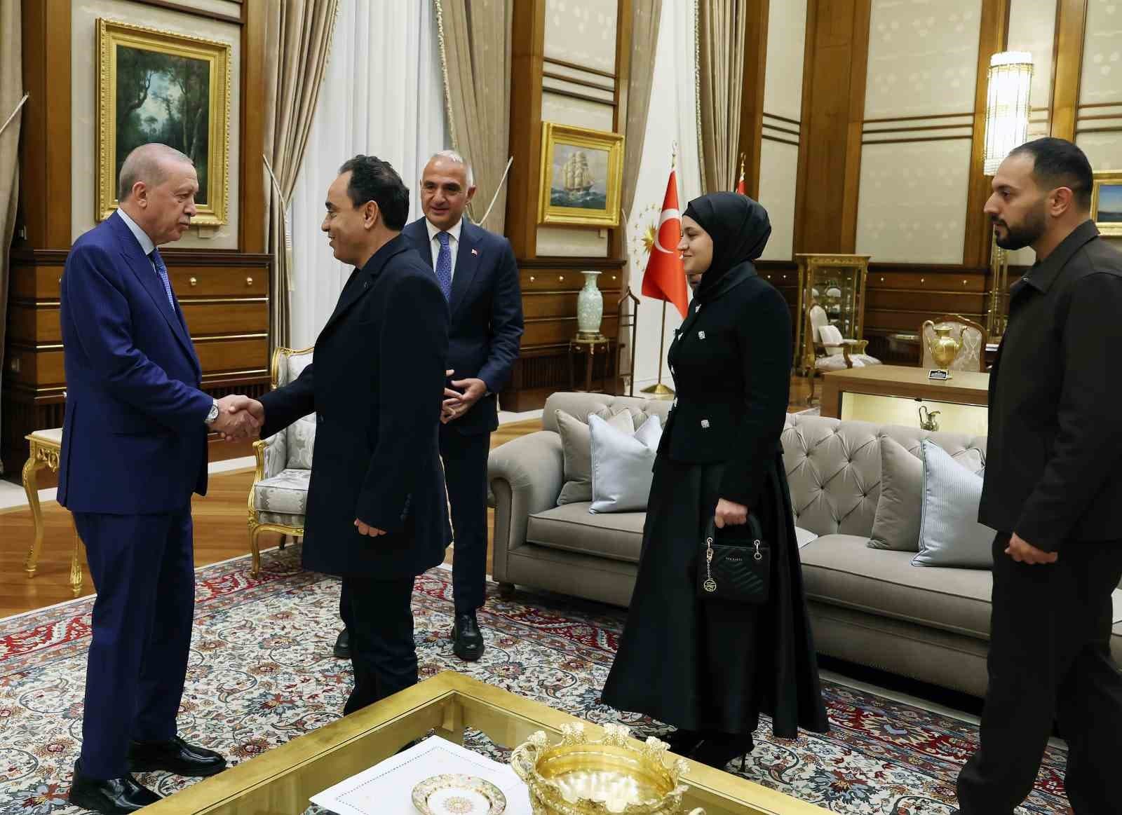 Cumhurbaşkanı Erdoğan'dan Hind Rajab'ın Ailesine Kabul