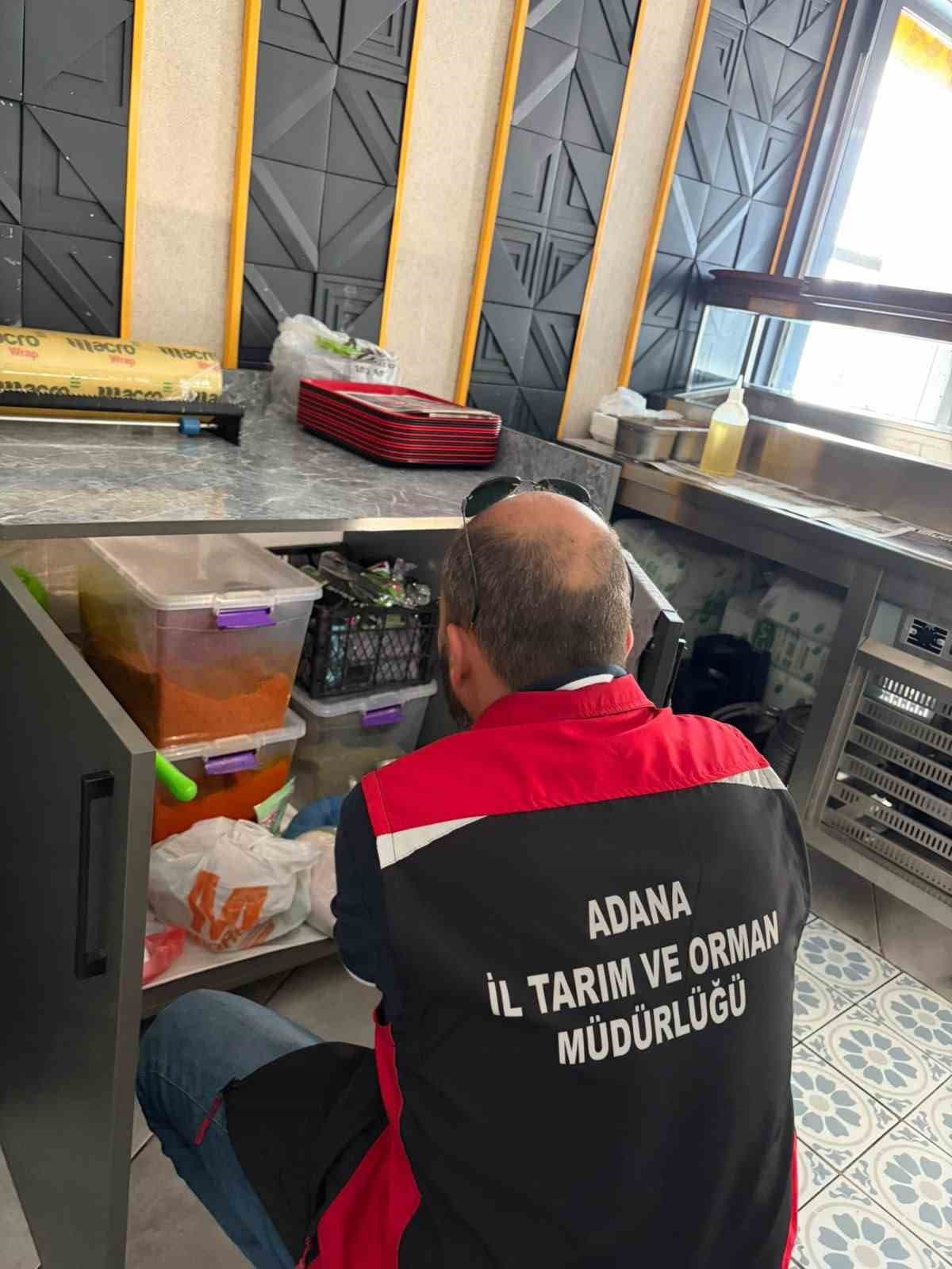 Kozan'da Okul Çevresindeki Gıda İşletmelerine Sıkı Denetim
