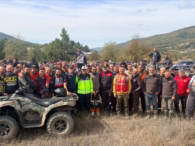 Bozüyük'te ATV Tutkunları Bir Araya Geldi