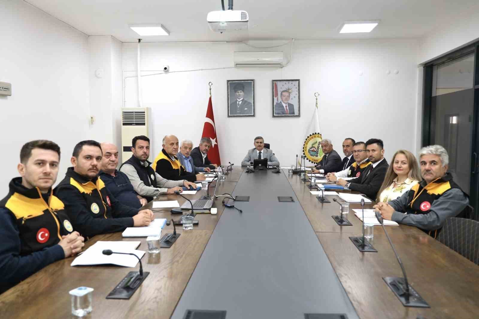 Düzce İl Özel İdaresi'nde Köy Çalışmaları Karara Bağlandı