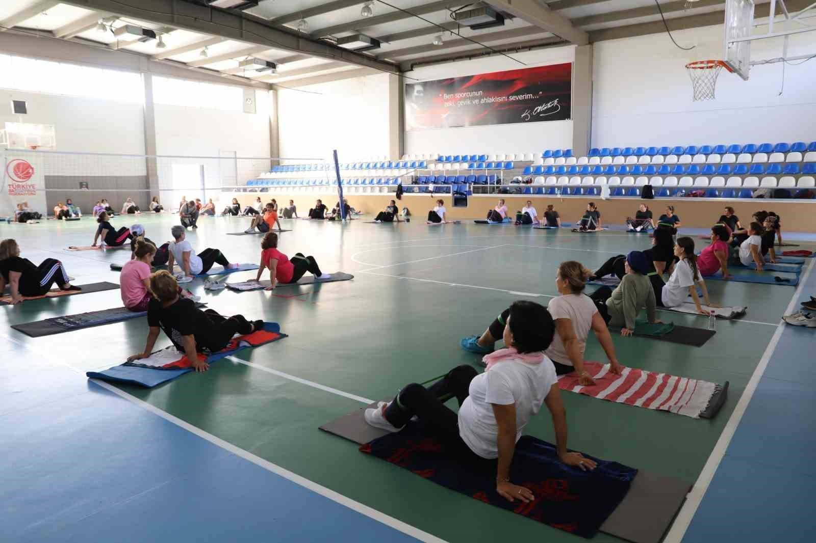 Nazilli'de Kadınlar İçin Sabah Sporları Dönemi Başladı