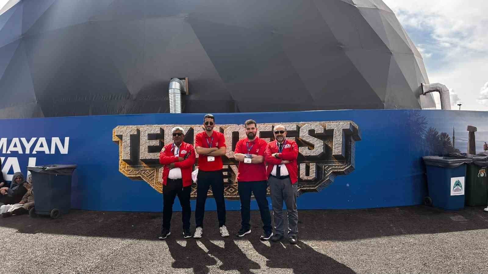 Malatya Turgut Özal Üniversitesi Öğrencilerinden TEKNOFEST'te İkincilik