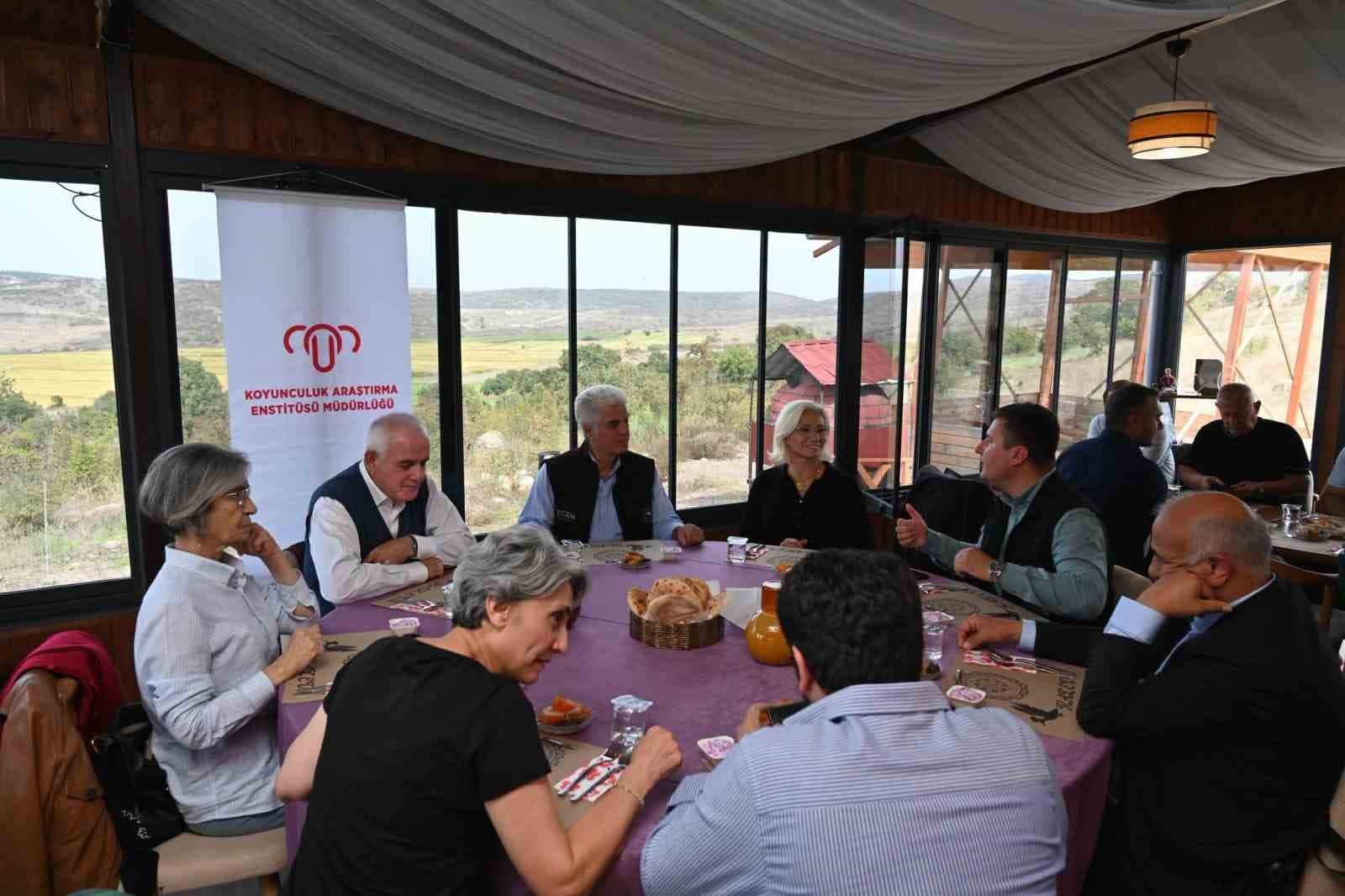 Bandırma'da Kaz Yetiştiriciliği Çalıştayı Gerçekleştirildi