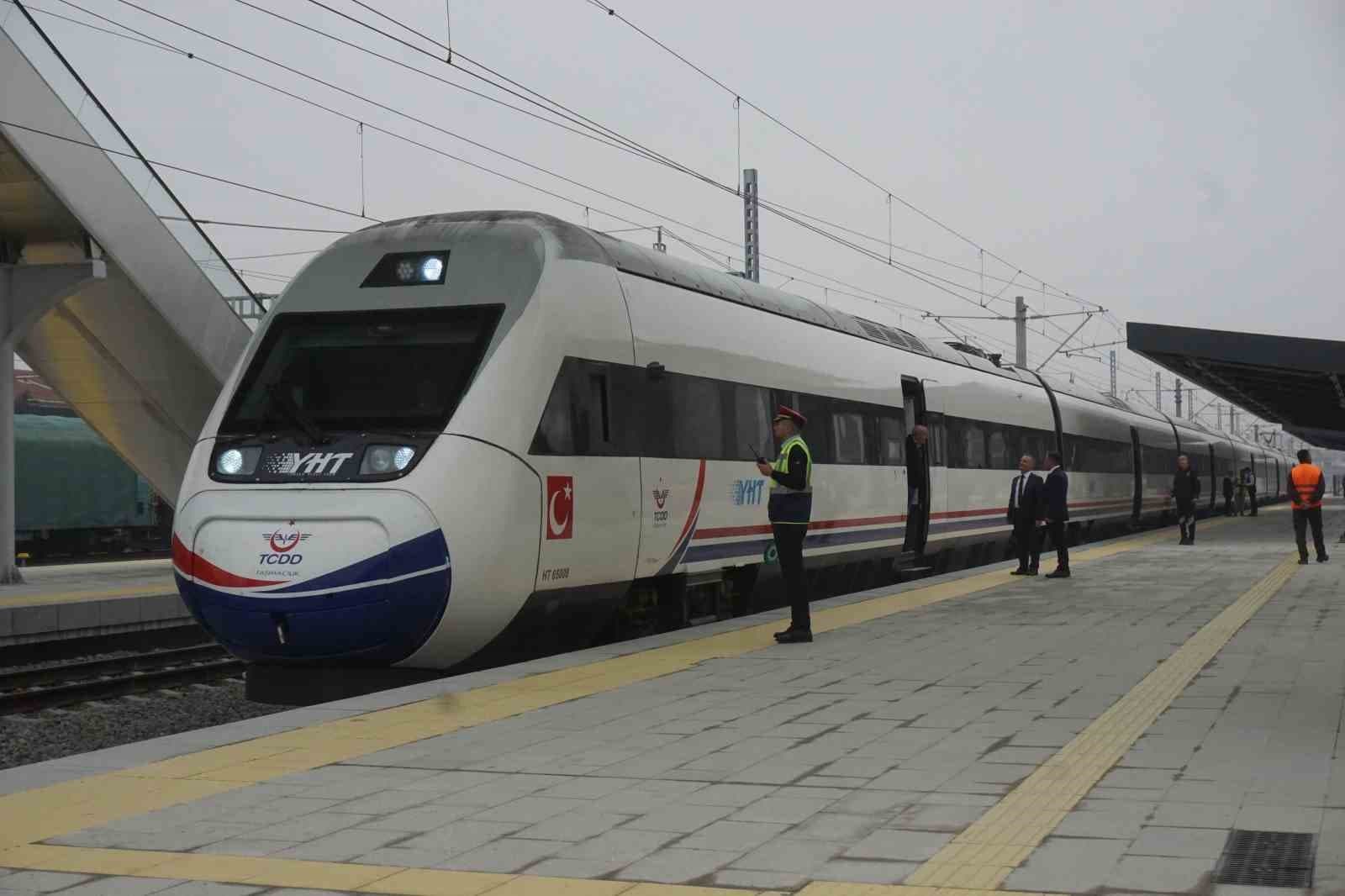 Edirne'de Hızlı Tren Dönemi: Çerkezköy-Kapıkule Hattı Hizmete Girdi
