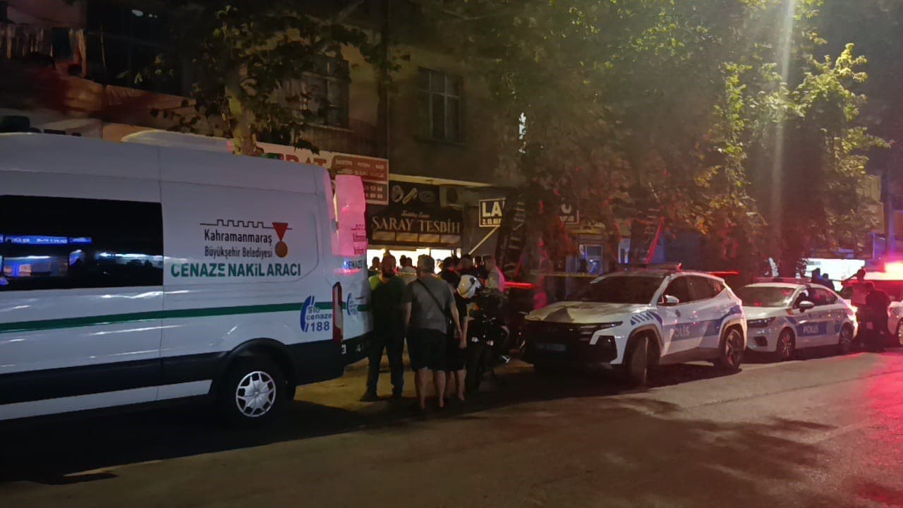 Eşini Yemek Masasında Öldüren Sanığa 18 Yıl 4 Ay Hapis Cezası