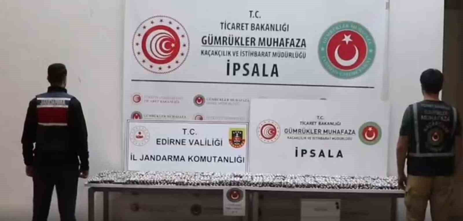 İpsala Gümrük Kapısı'nda 17 Bin 121 Kapsül Uyuşturucu Ele Geçirildi