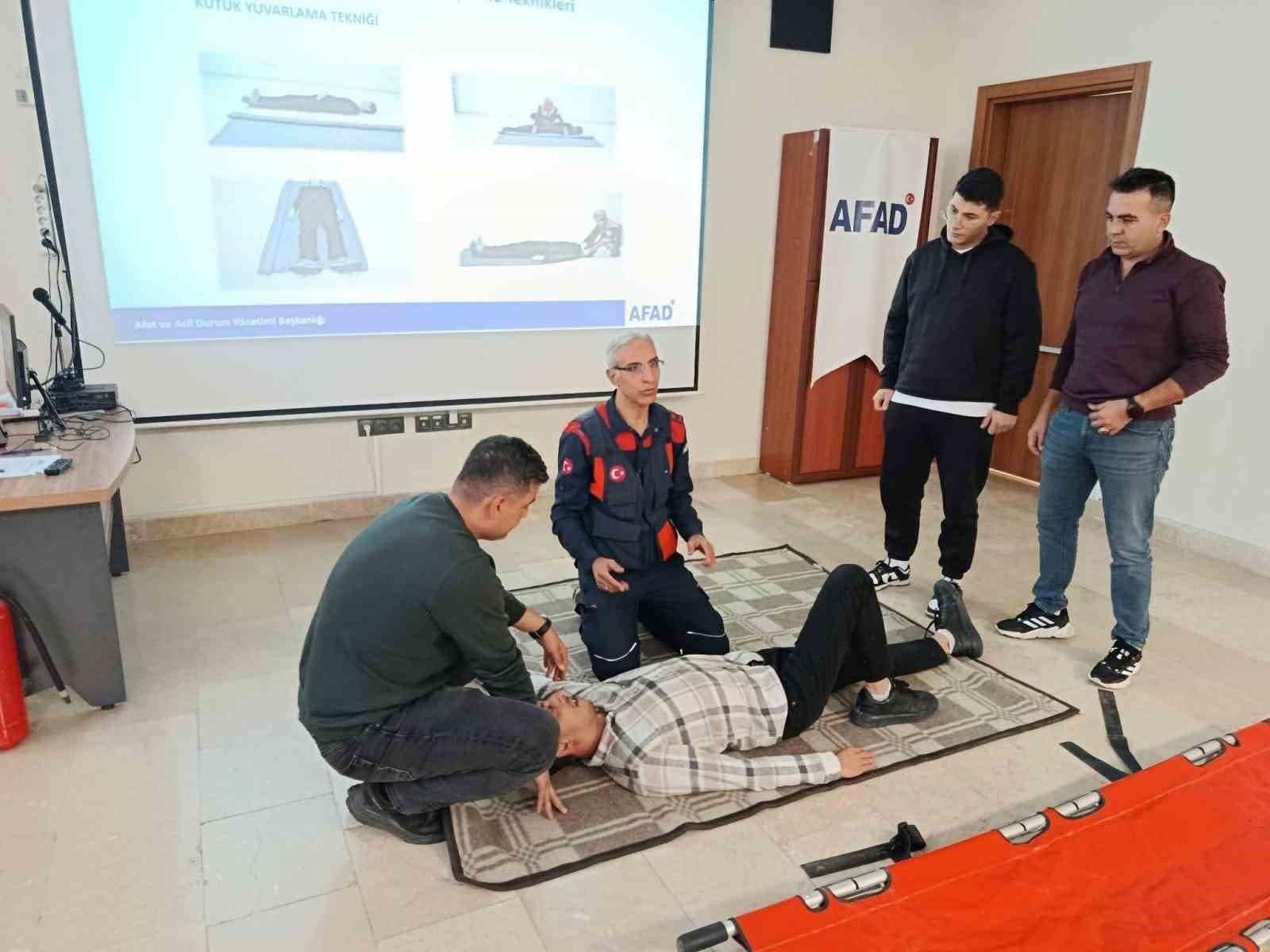 Elazığ'da Jandarma Personeline Arama Kurtarma ve Çadır Kurulum Eğitimi