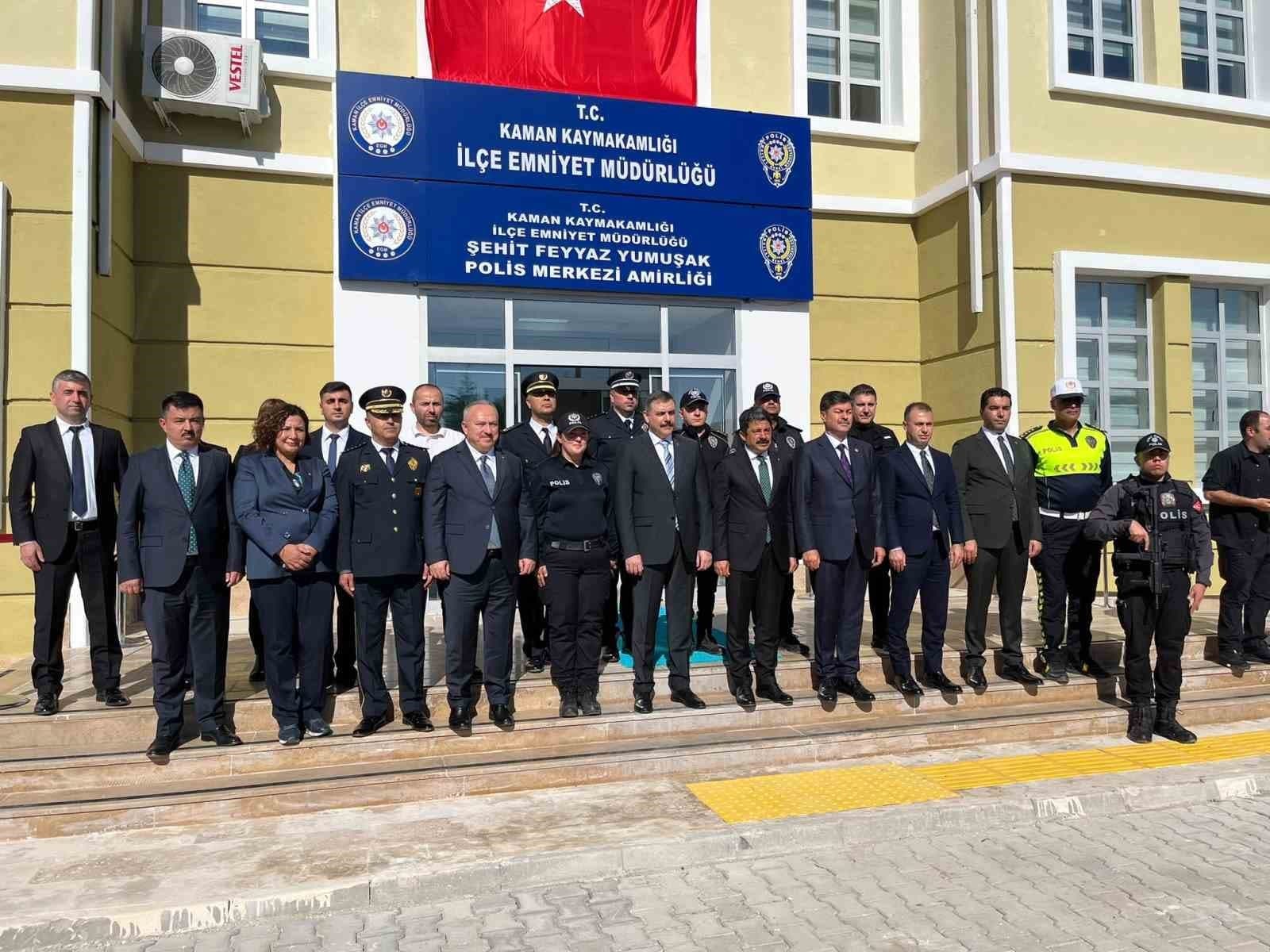 Bakan Mustafa Çiftçi Kaman'da İncelemelerde Bulundu
