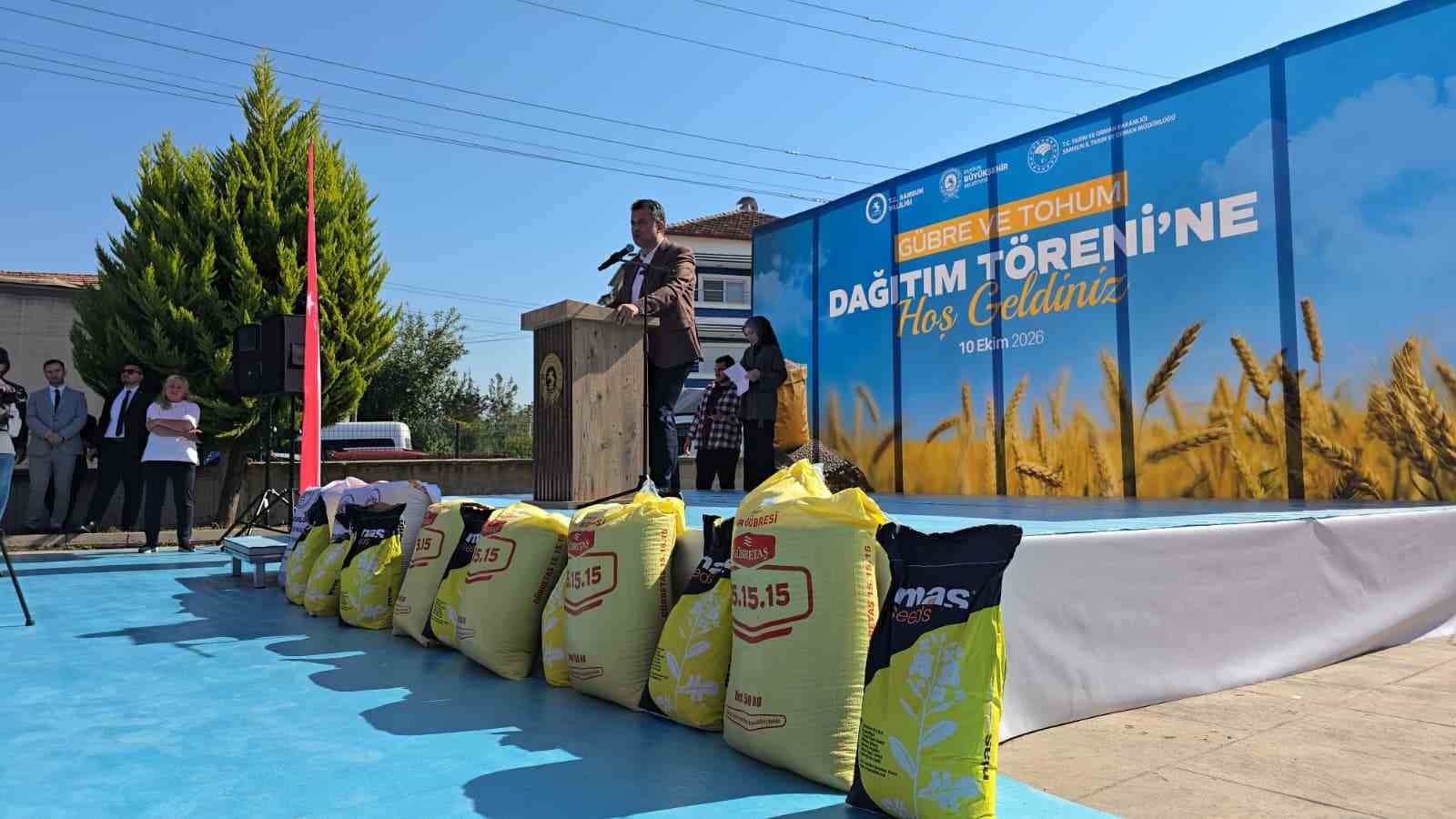 Samsun'da Tarımsal Üretime Büyük Destek: Binlerce Çiftçiye Tohum ve Gübre Dağıtıldı