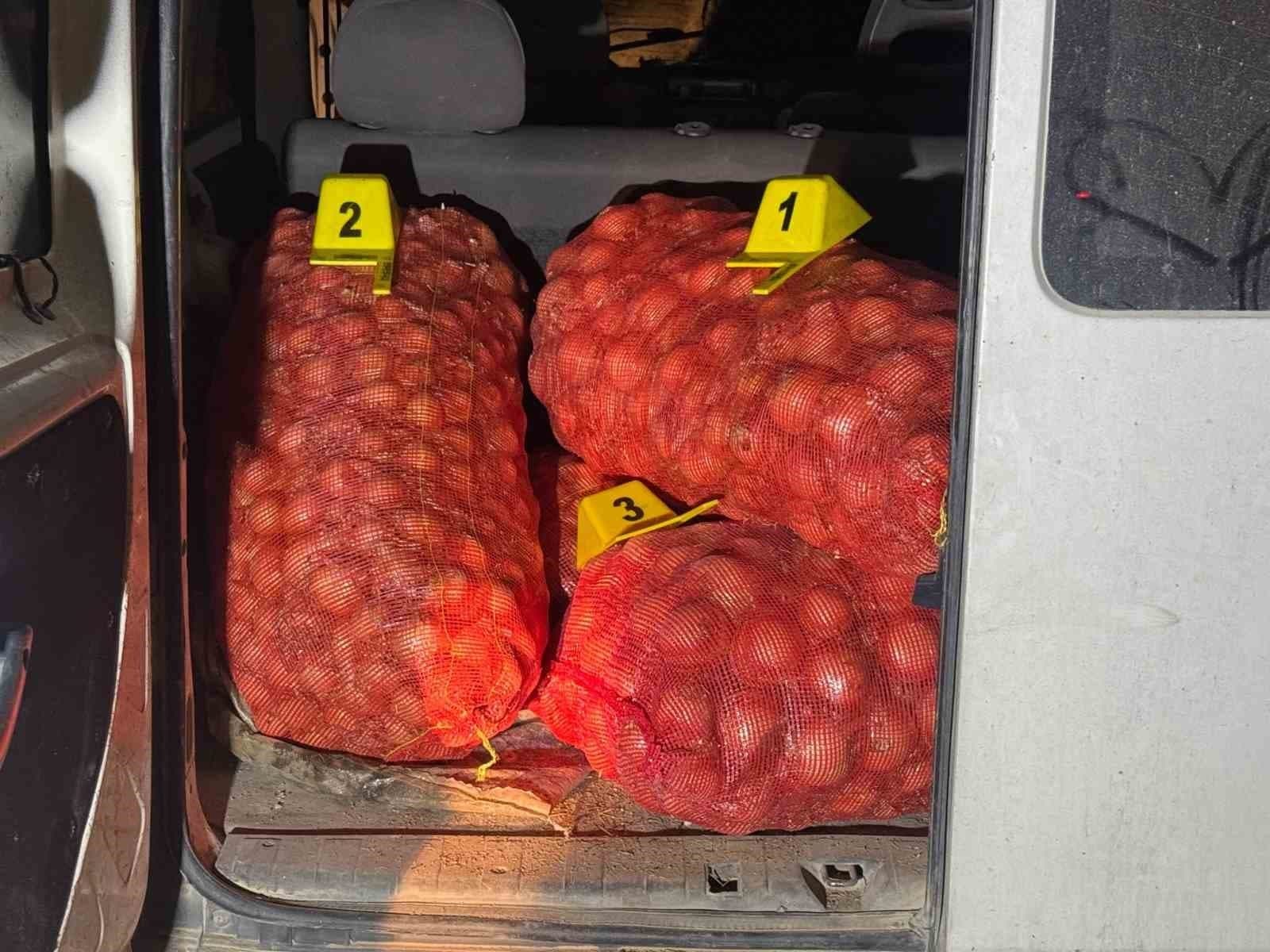 Emirdağ'da Soğan Hırsızları Suçüstü Yakalandı