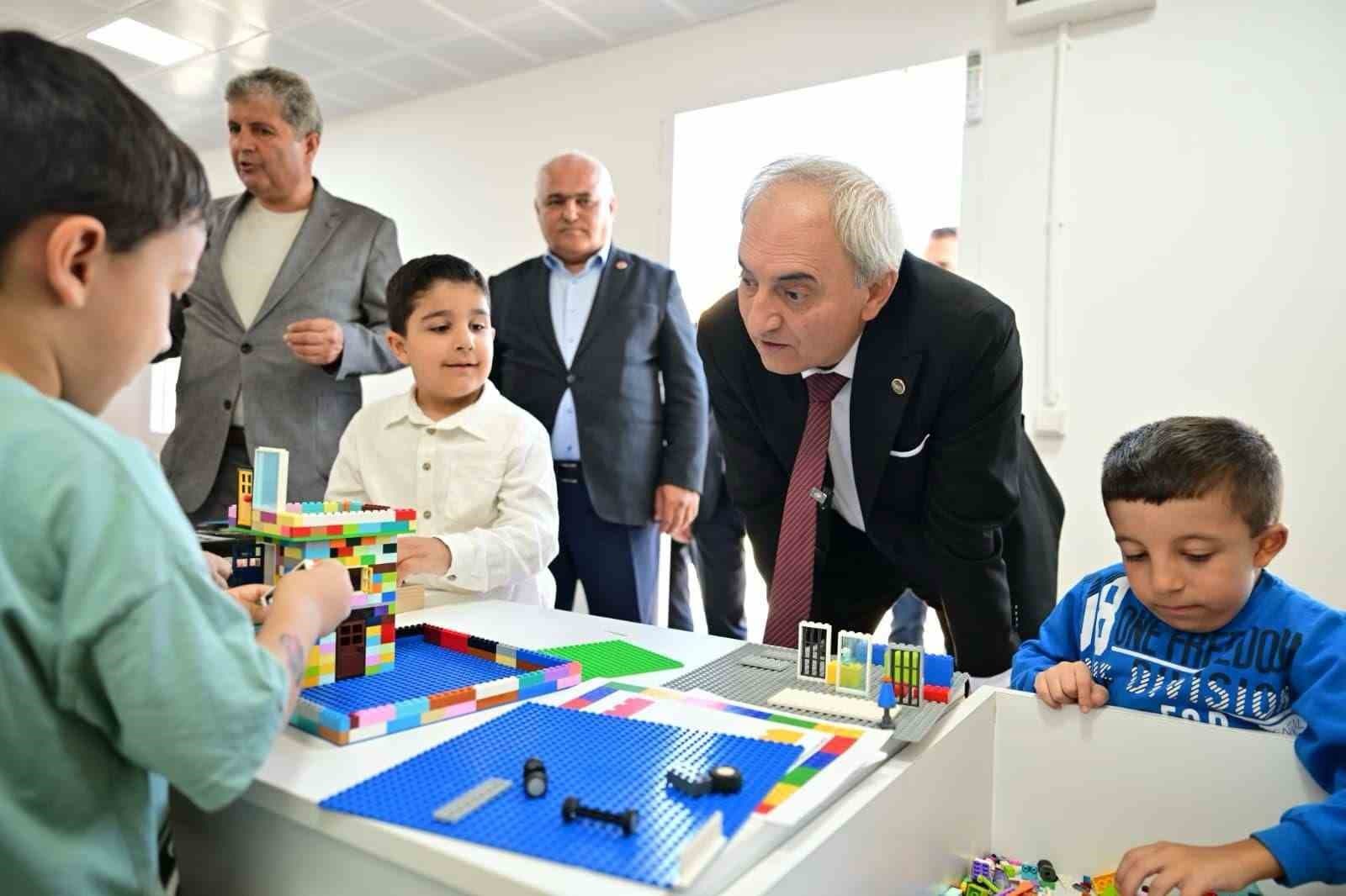 Özel Çocuklar İçin Mavi Dünya Tematik Parkı Hizmet Veriyor