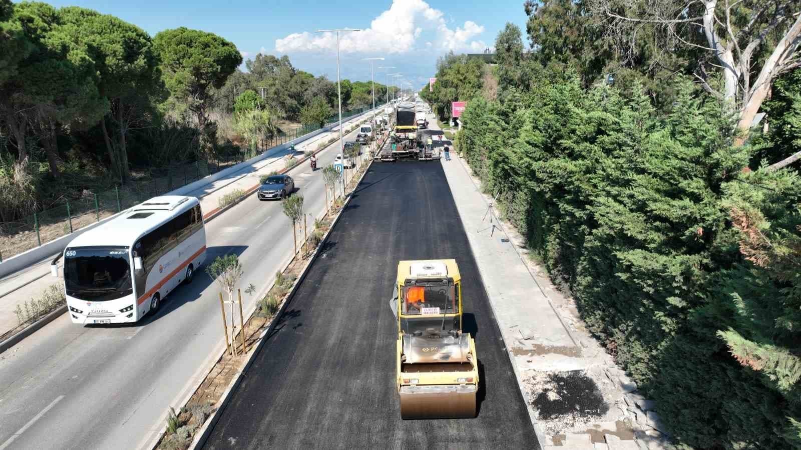 Antalya'da COP31 Hazırlıkları Kapsamında Yol Çalışmaları Hız Kazandı