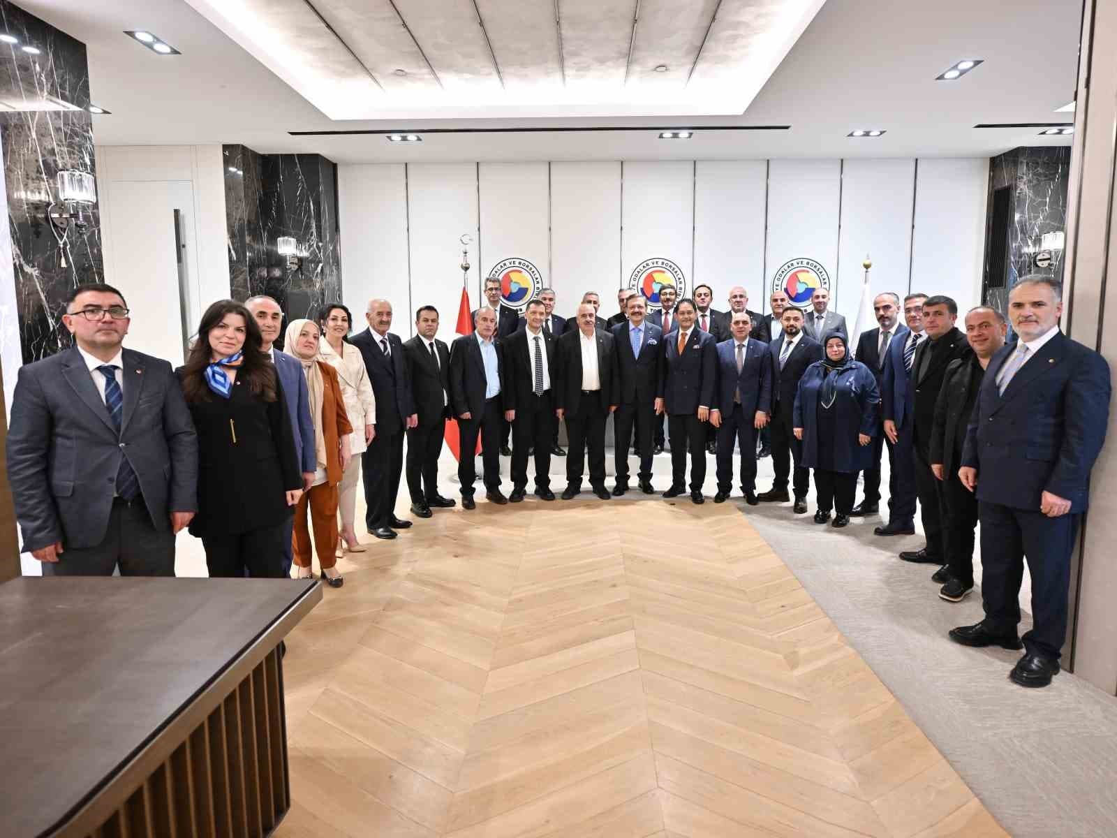 Erzurum Ticaret Borsası Heyetinden TOBB Başkanı Hisarcıklıoğlu'na Ziyaret