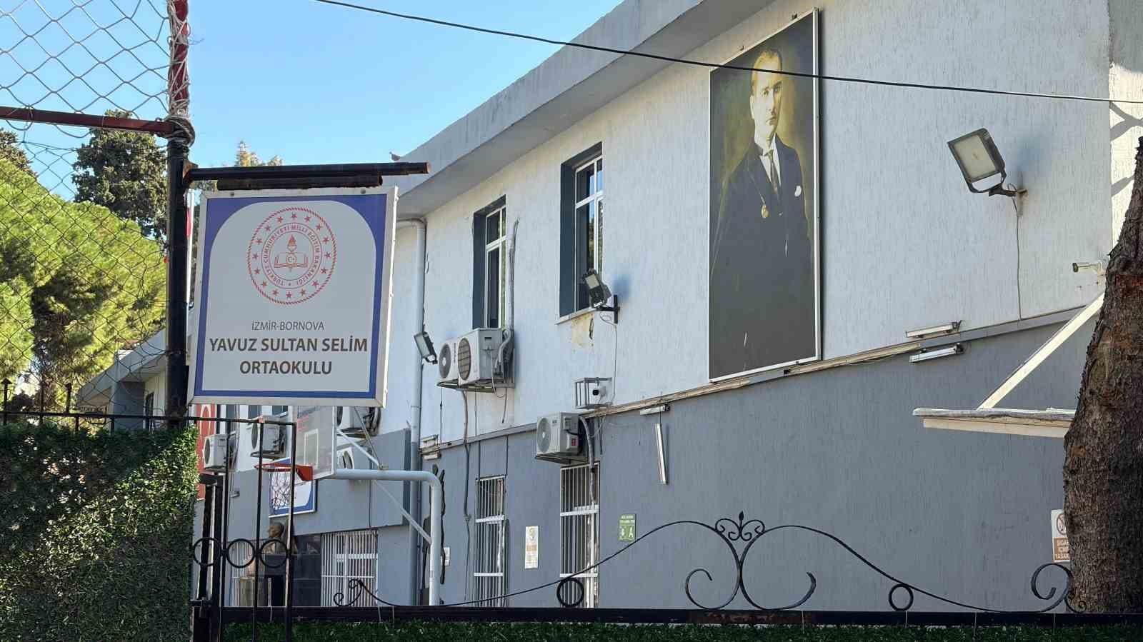 Kadın Velilere Sözlü Taciz İddiası: Ortaokul Öğretmeni Açığa Alındı
