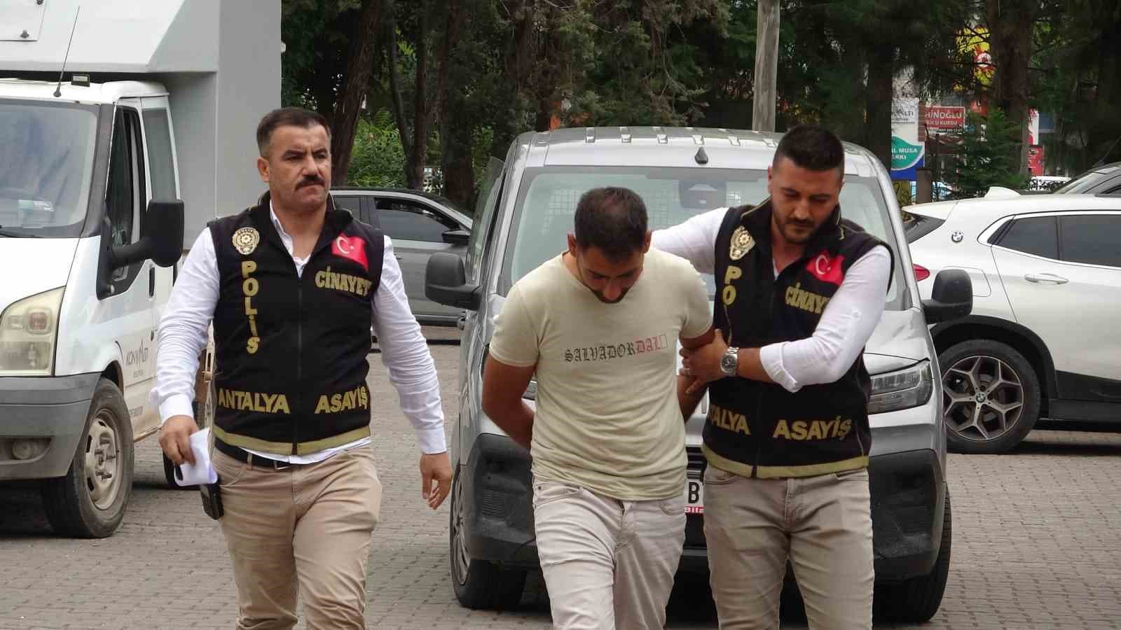 Antalya'da Kadın Cinayeti: Zanlı Konya'da Teslim Oldu
