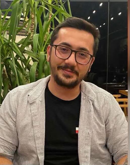 Trafik Kazası Sonrası Yaşam Mücadelesi Veren Genç Doktor Hayatını Kaybetti