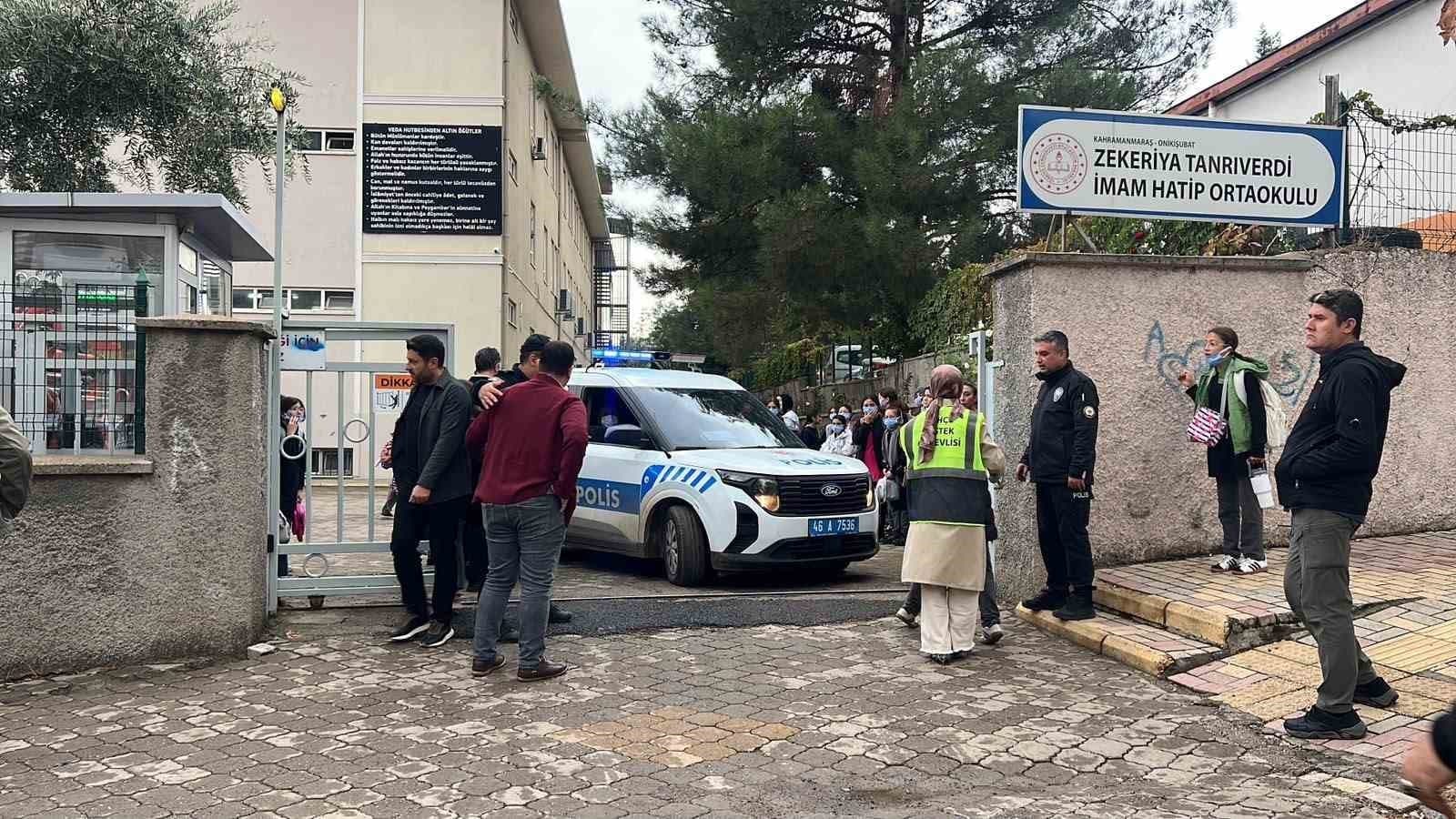 Kahramanmaraş'ta İnşaat Çalışması Sırasında Gaz Sızıntısı: Öğrenciler Hastaneye Kaldırıldı