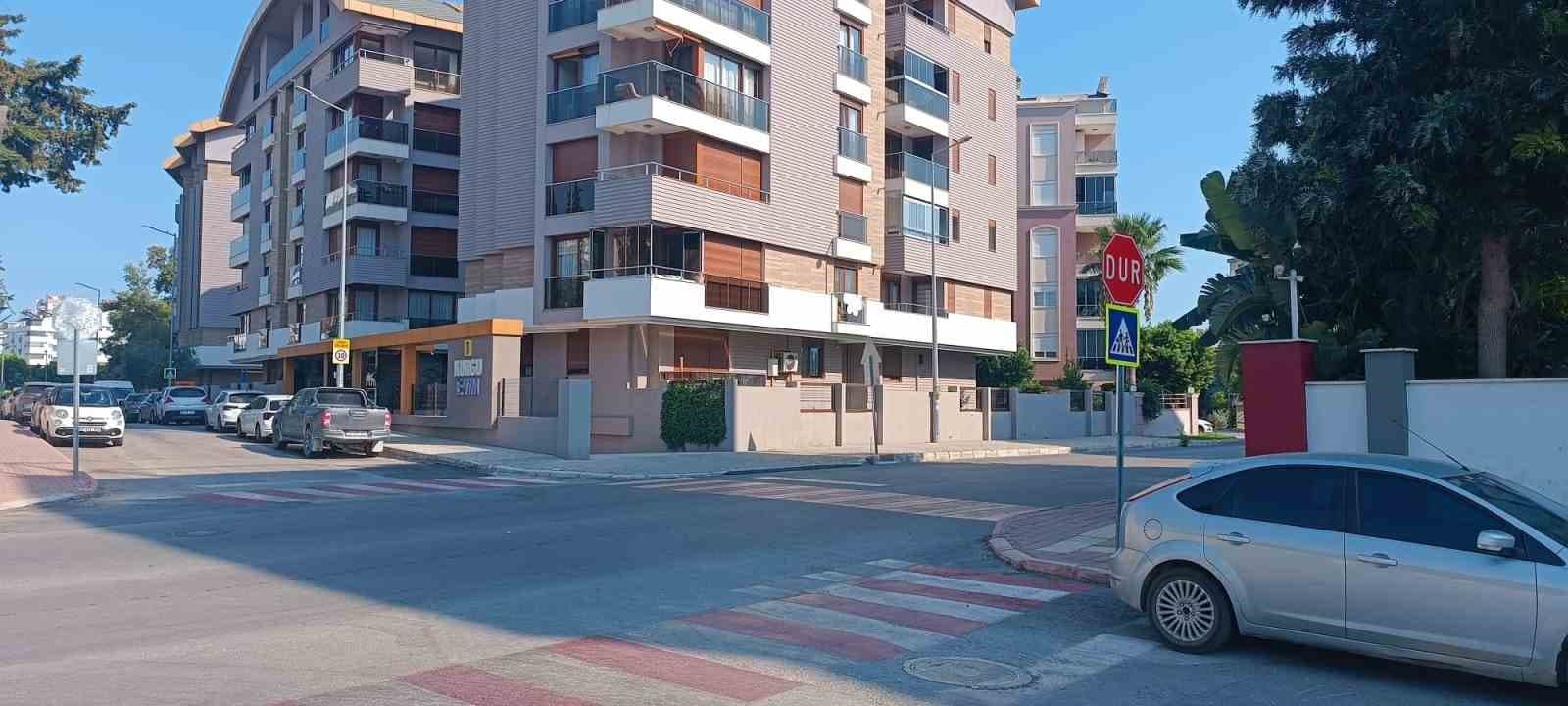 Okul Servisinden İnen 13 Yaşındaki Çocuğa Araç Çarptı: Baba Kusur Oranına İtiraz Etti