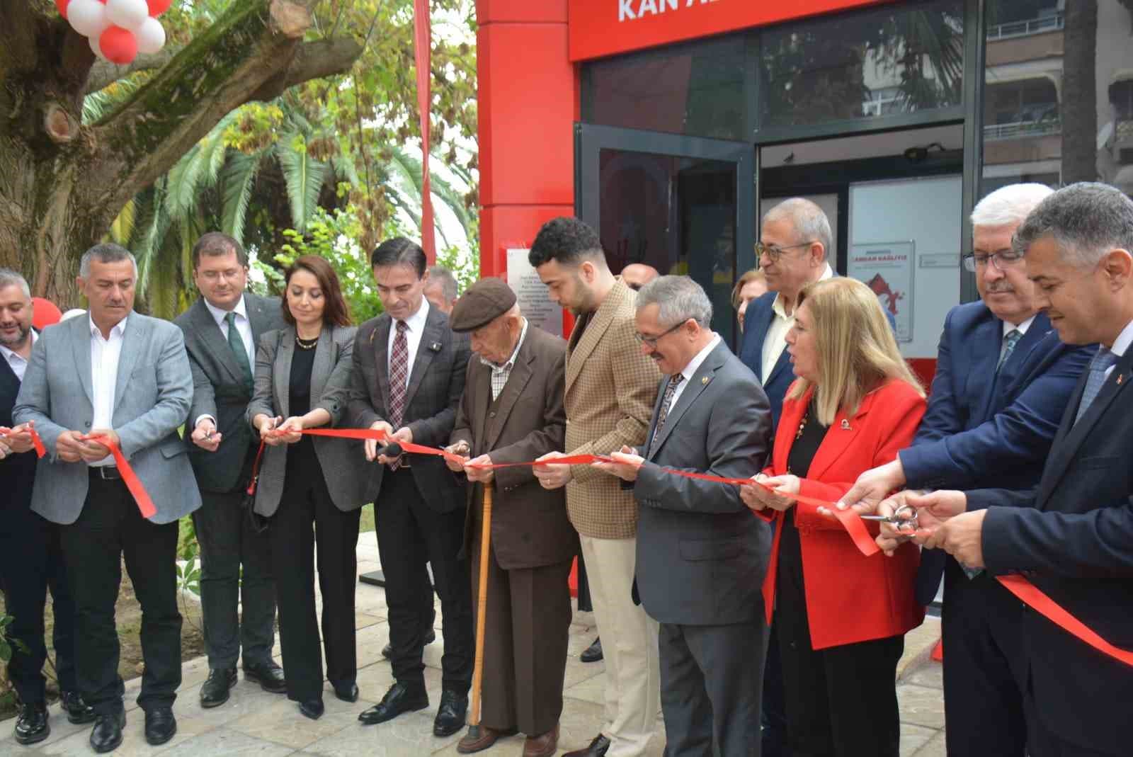 Sinop'ta Mehmet Küçükbaş Kan Alma Birimi Hizmete Açıldı