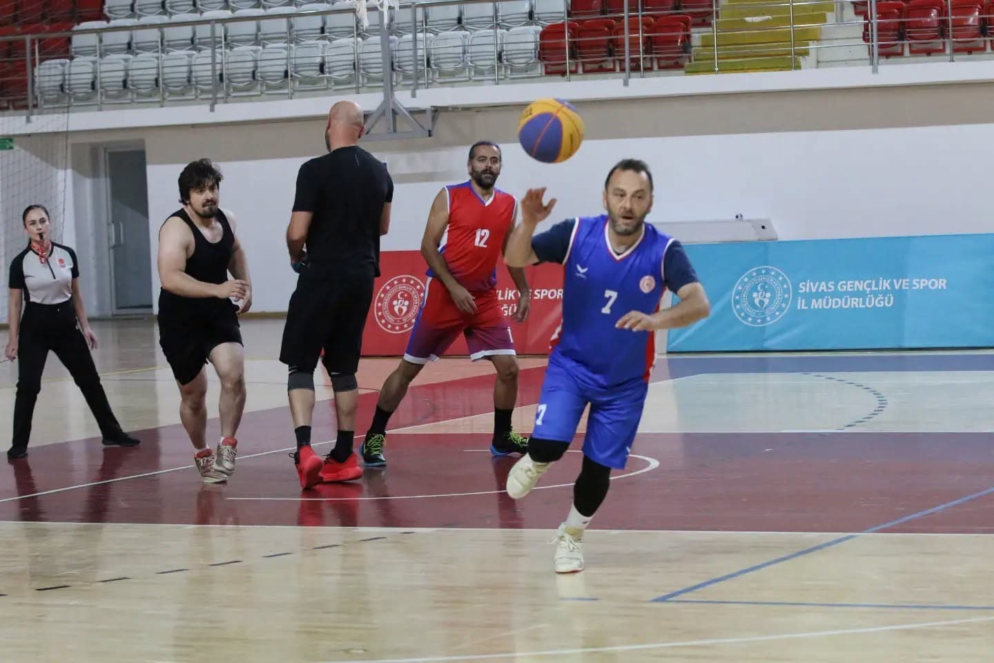Sivas'ta 3x3 Basketbol Turnuvası Tamamlandı