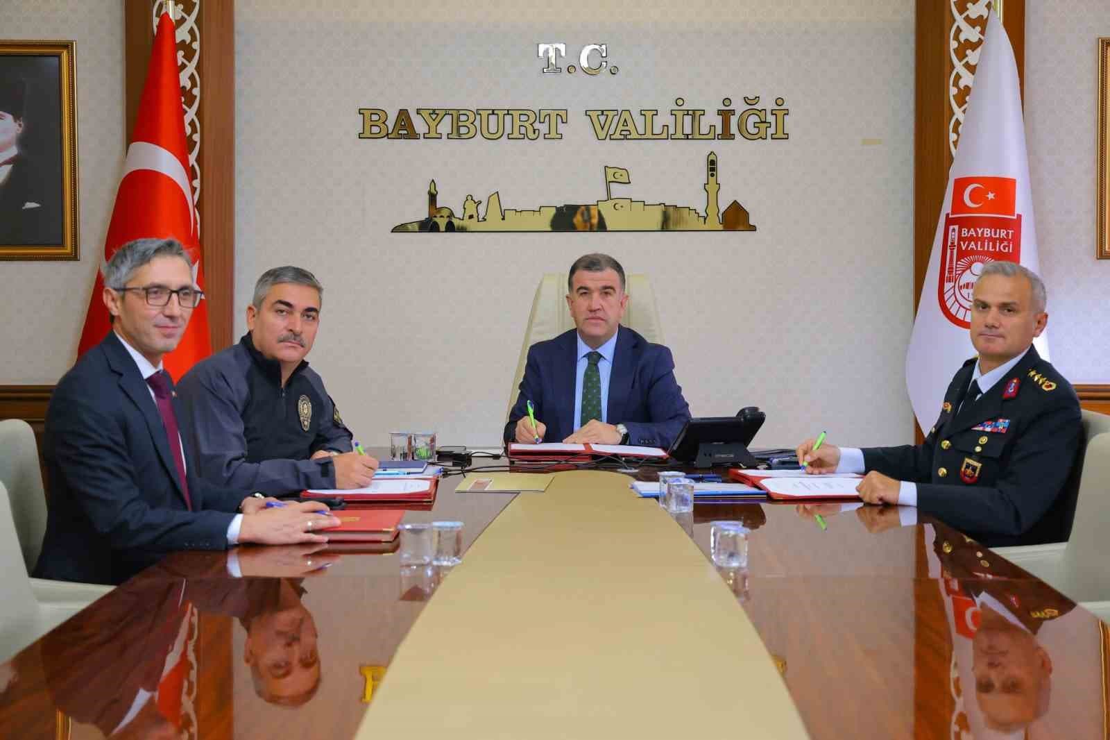 Bayburt'ta Ortaokul Öğrencileri İçin 'Trafikte Ben de Varım' Projesi Başlatıldı