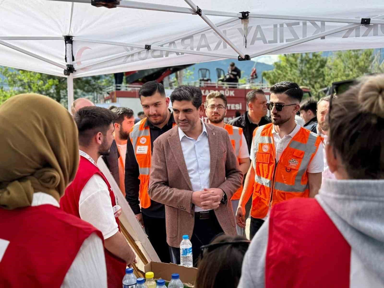 Karabük'te Üniversite Öğrencilerine İŞKUR Gençlik Programı Desteği