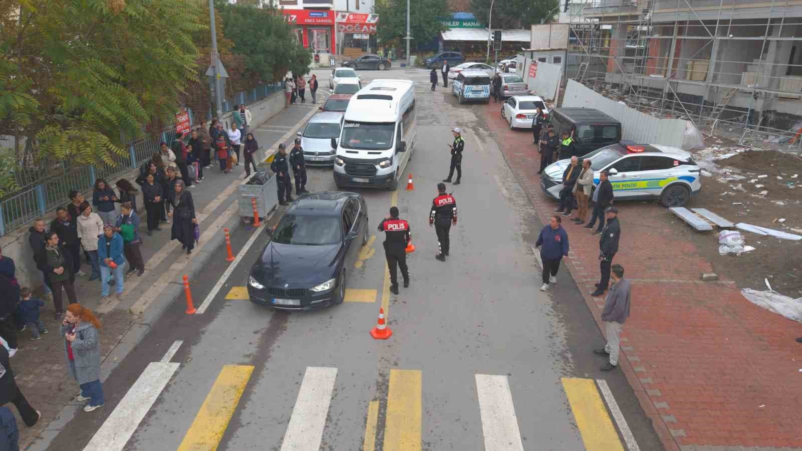 Malatya'da Okul Çevrelerinde Güvenlik Önlemleri Artırıldı