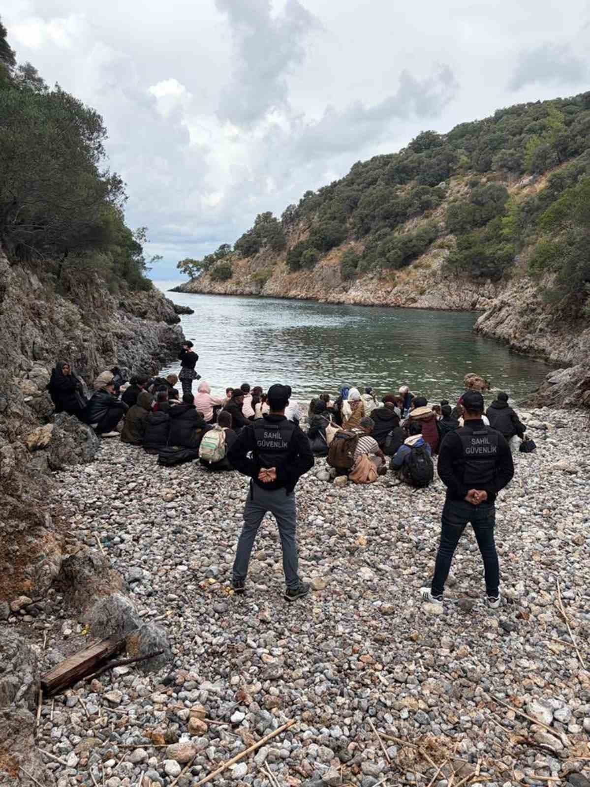Fethiye'de Kaçış Hazırlığındaki 62 Düzensiz Göçmen Yakalandı
