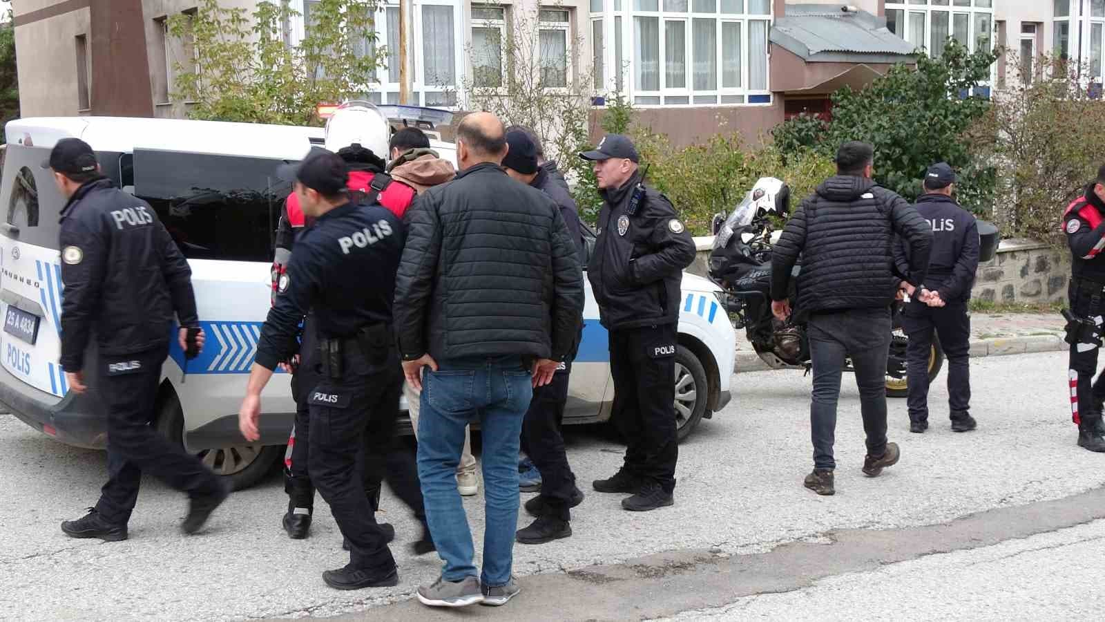 Erzurum'da Kardeş Kavgası: Pompalı Tüfekle Ateş Açıldı