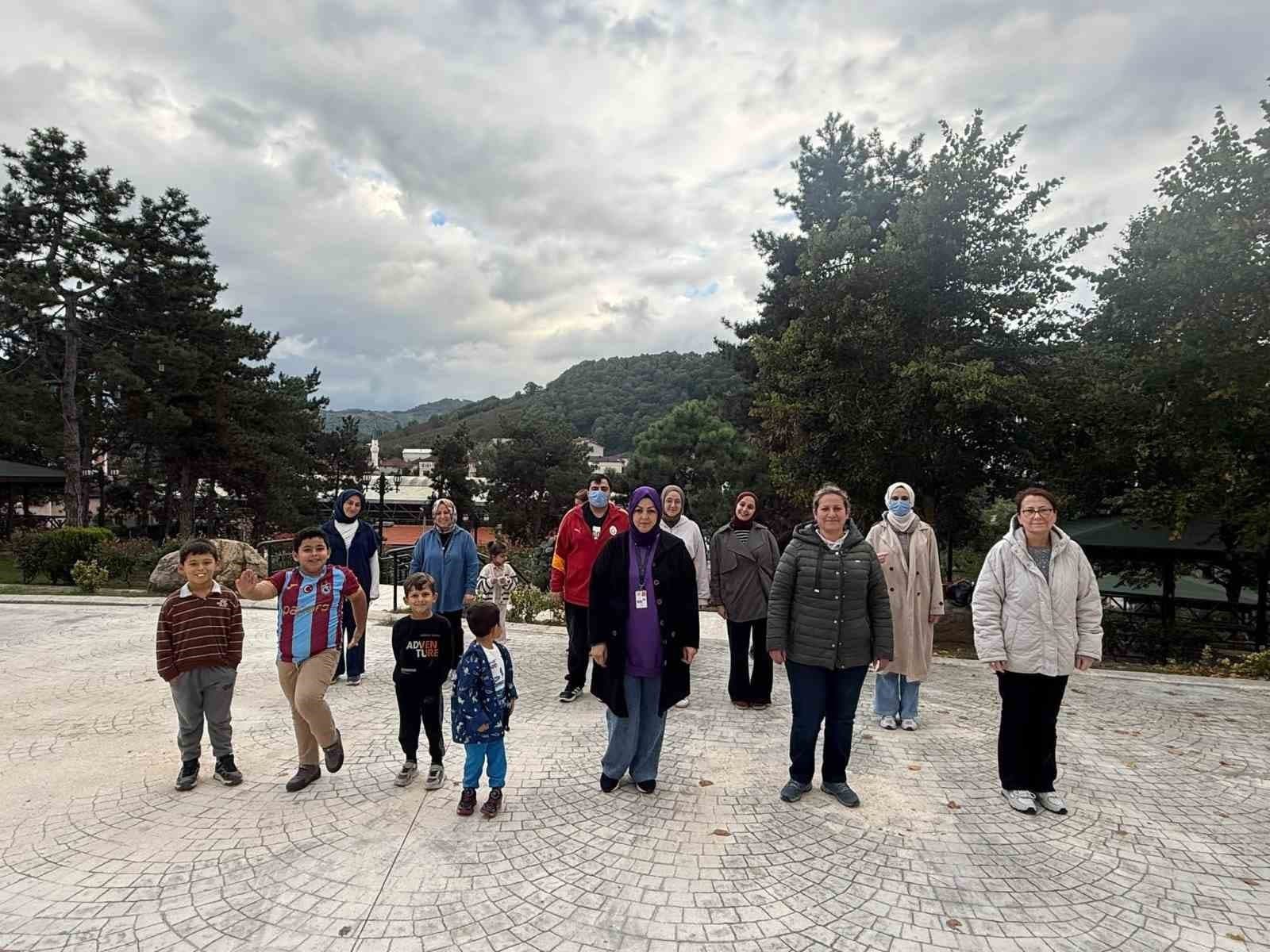 Gümüşova'da Sağlıklı Yaşam İçin 'Mahallemde Hareket Var' Etkinliği