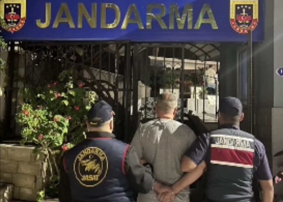 Kasten Öldürme Suçlusuna Gizli Bölme Operasyonu