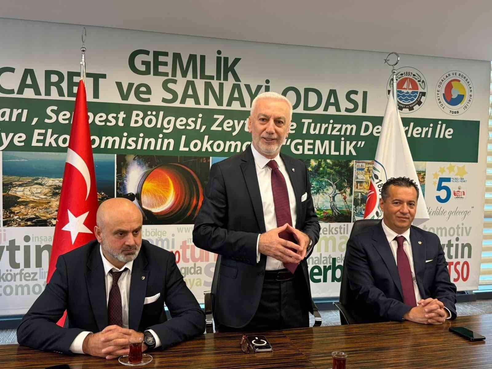 Gemlik Ticaret ve Sanayi Odası'nda Hasan Hamaloğlu Yönetimi Güven Tazeledi