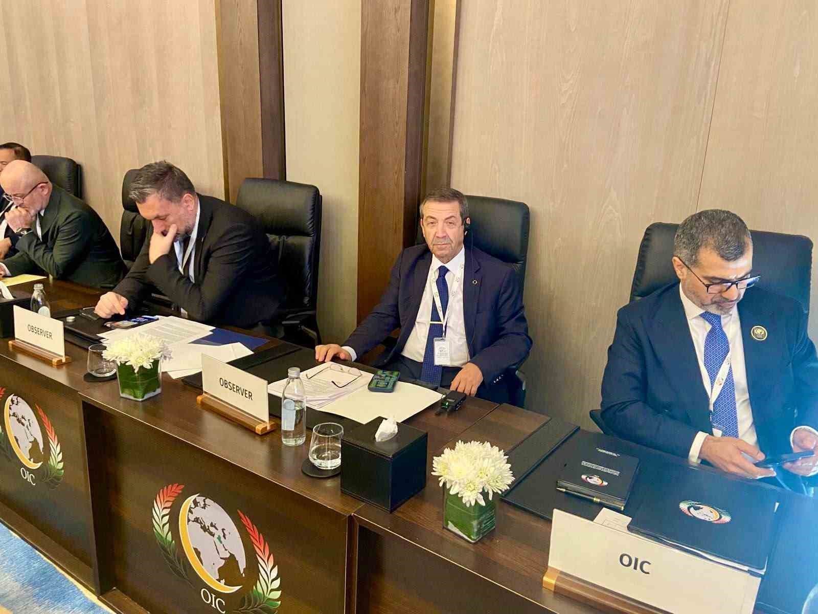 KKTC Dışişleri Bakanı Ertuğruloğlu Bağdat'taki İİT Toplantısına Katıldı
