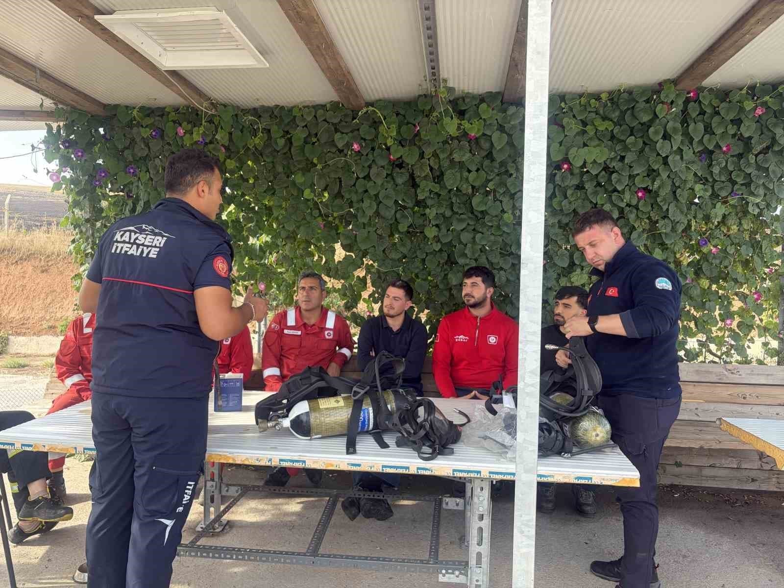 Kayseri İtfaiyesi'nden Dört İlde Kapsamlı Acil Durum Eğitimi