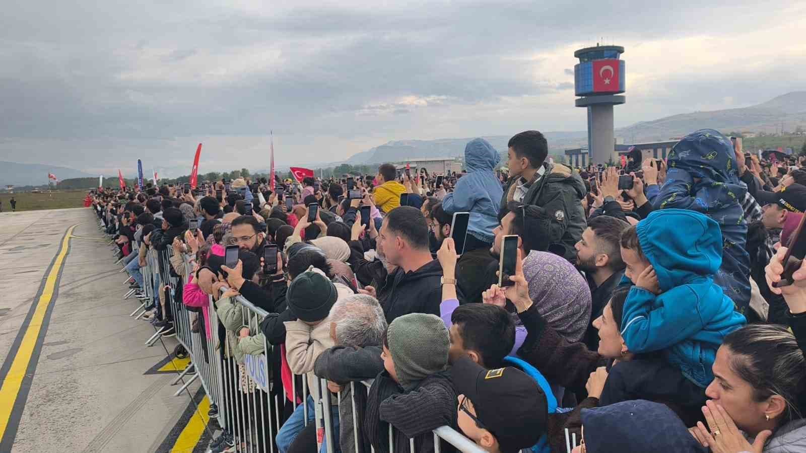 SOLOTÜRK Tokat Gökyüzünde Görkemli Bir Gösteriye İmza Attı