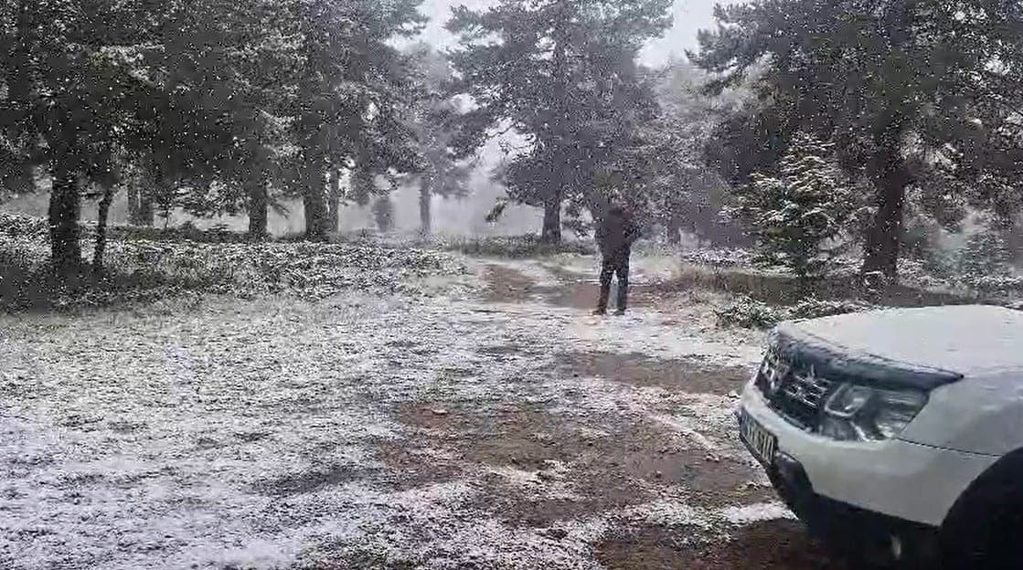 Bozüyük'ün Yüksek Kesimlerinde İlk Kar Heyecanı