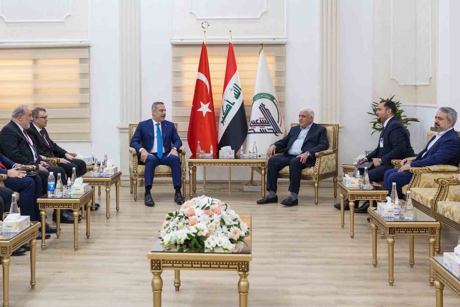 Bakan Fidan ile Haşdi Şabi Komisyonu Başkanı Fayyad Bağdat'ta Görüştü