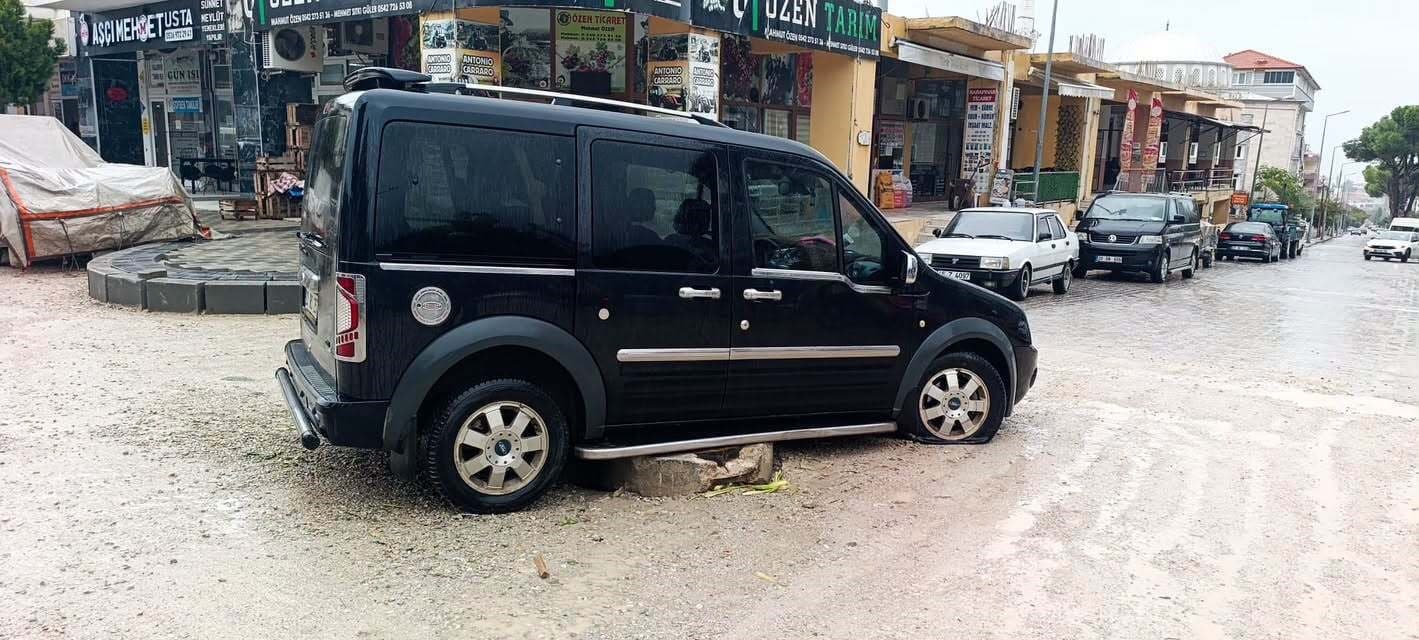 Buldan'da Yetersiz Yol Önlemleri Kazaya Yol Açtı