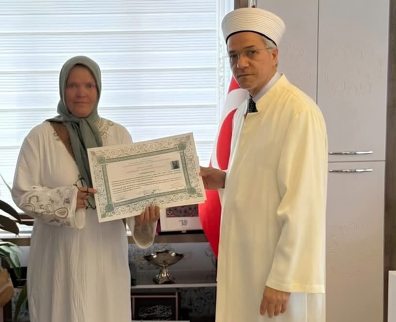 Almanya Vatandaşı Rabea Kanacke Manavgat'ta Müslüman Oldu