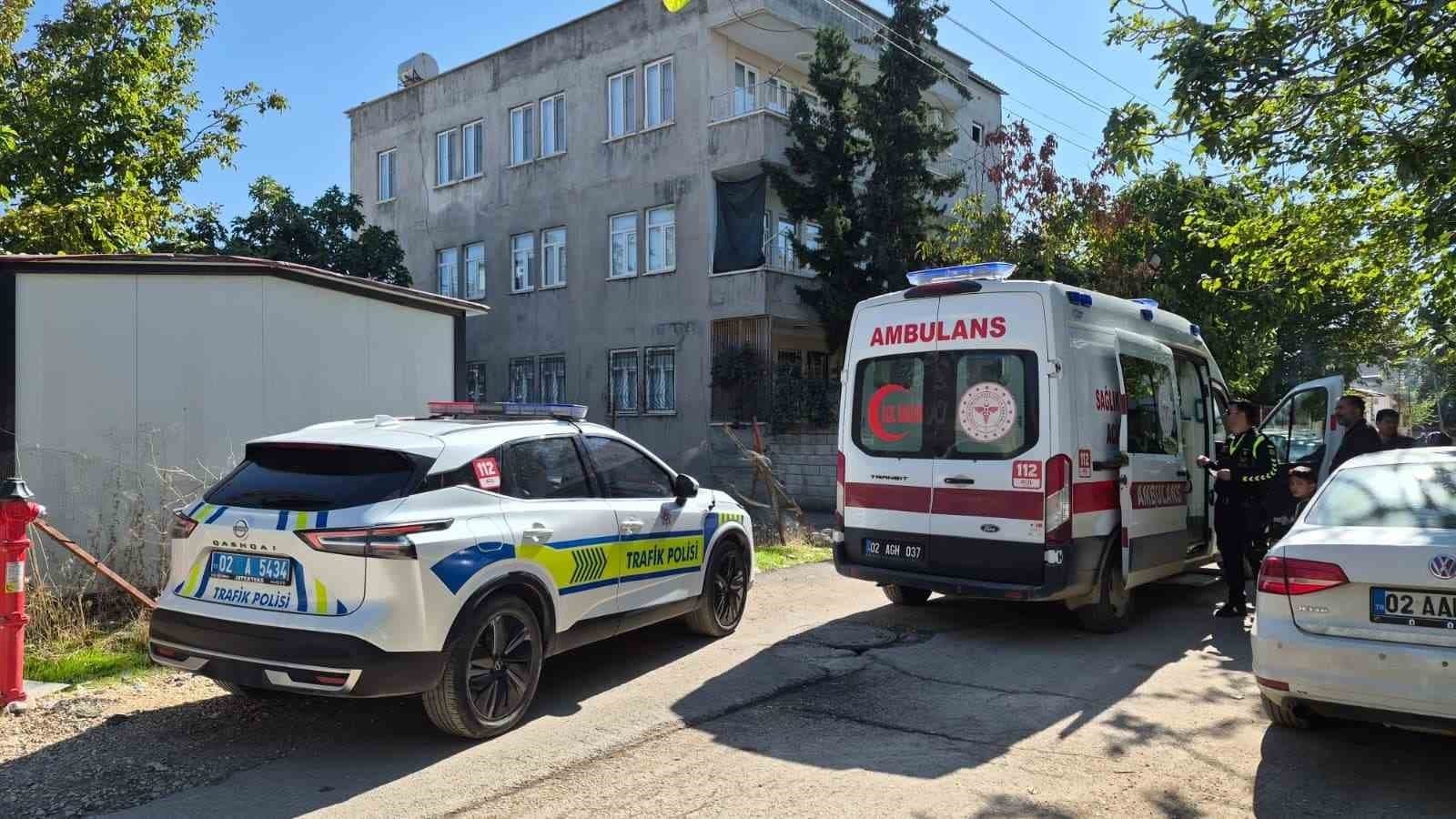 Adıyaman'da Otomobilin Çarptığı 7 Yaşındaki Çocuk Yaralandı