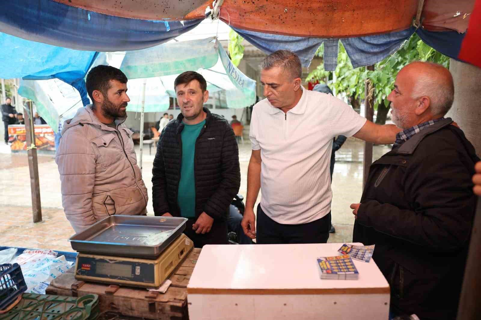 Başkan Şimşek Mahalle Ziyaretlerinde Vatandaşların Taleplerini Dinledi