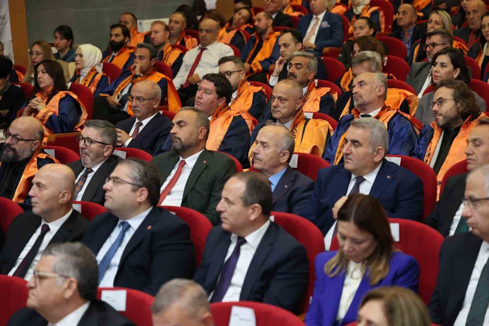 Rektör Prof. Dr. Ahmet Akkaya Sinop'taki Yükseköğretim Etkinliklerine Katıldı