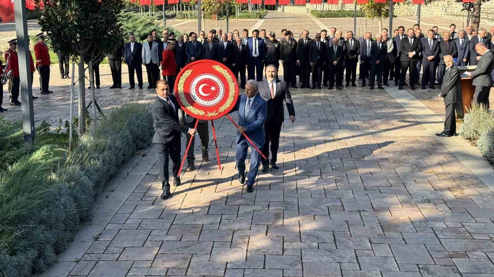 Karabük'te 19 Ekim Muhtarlar Günü Coşkuyla Kutlandı