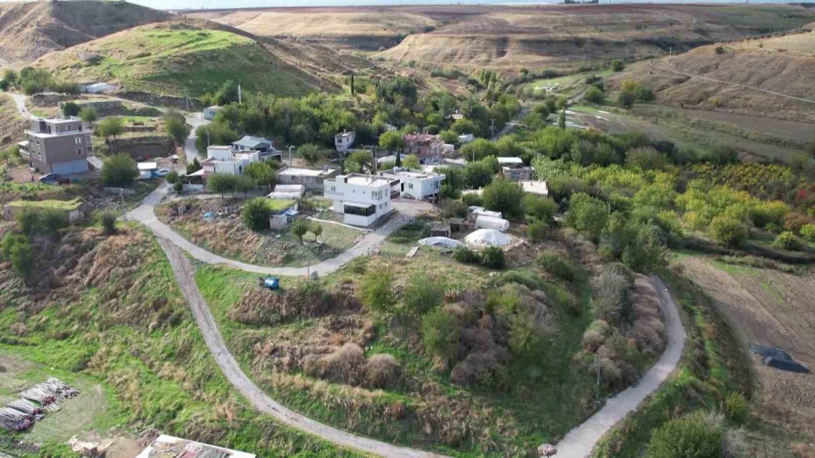 Adıyaman’da Boztepe köyü bir damla suya muhtaç