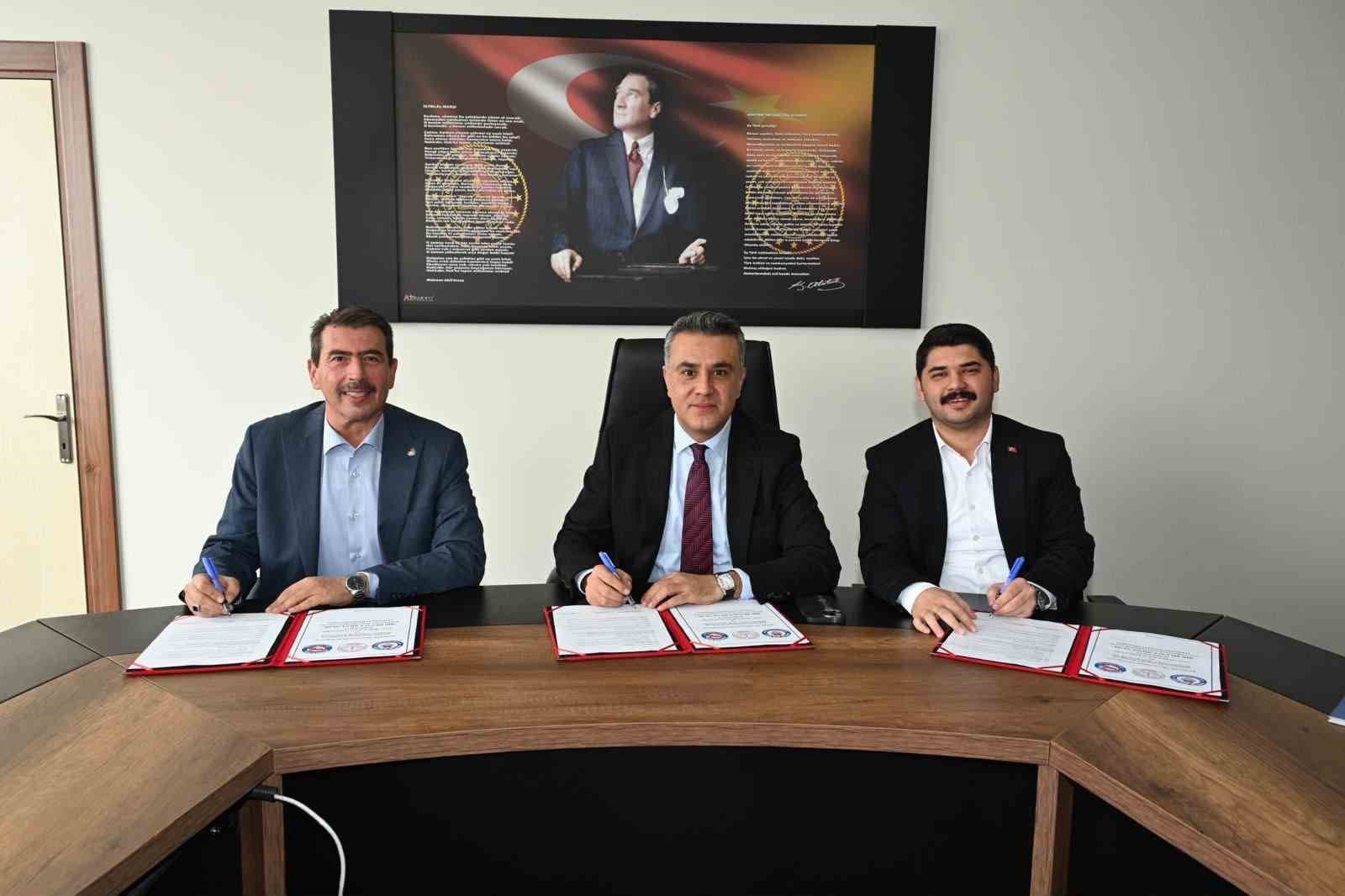 Denizli’de gençlik için dev iş birliği: "Bir Bilen ile Bilge Nesil" projesi başlıyor
