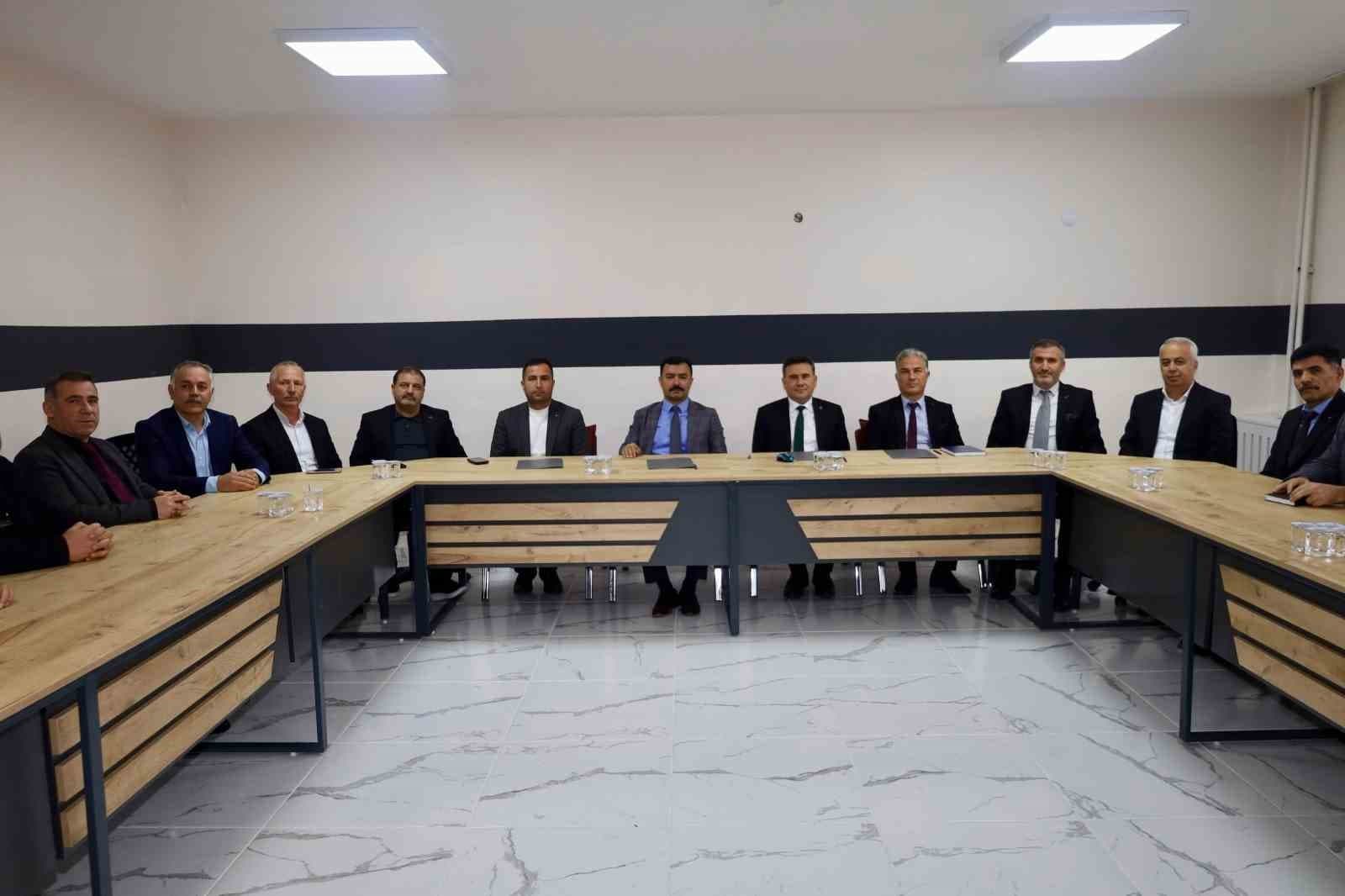 Kahta’daki okullarda teknoloji ve bilim seferberliği hazırlığı