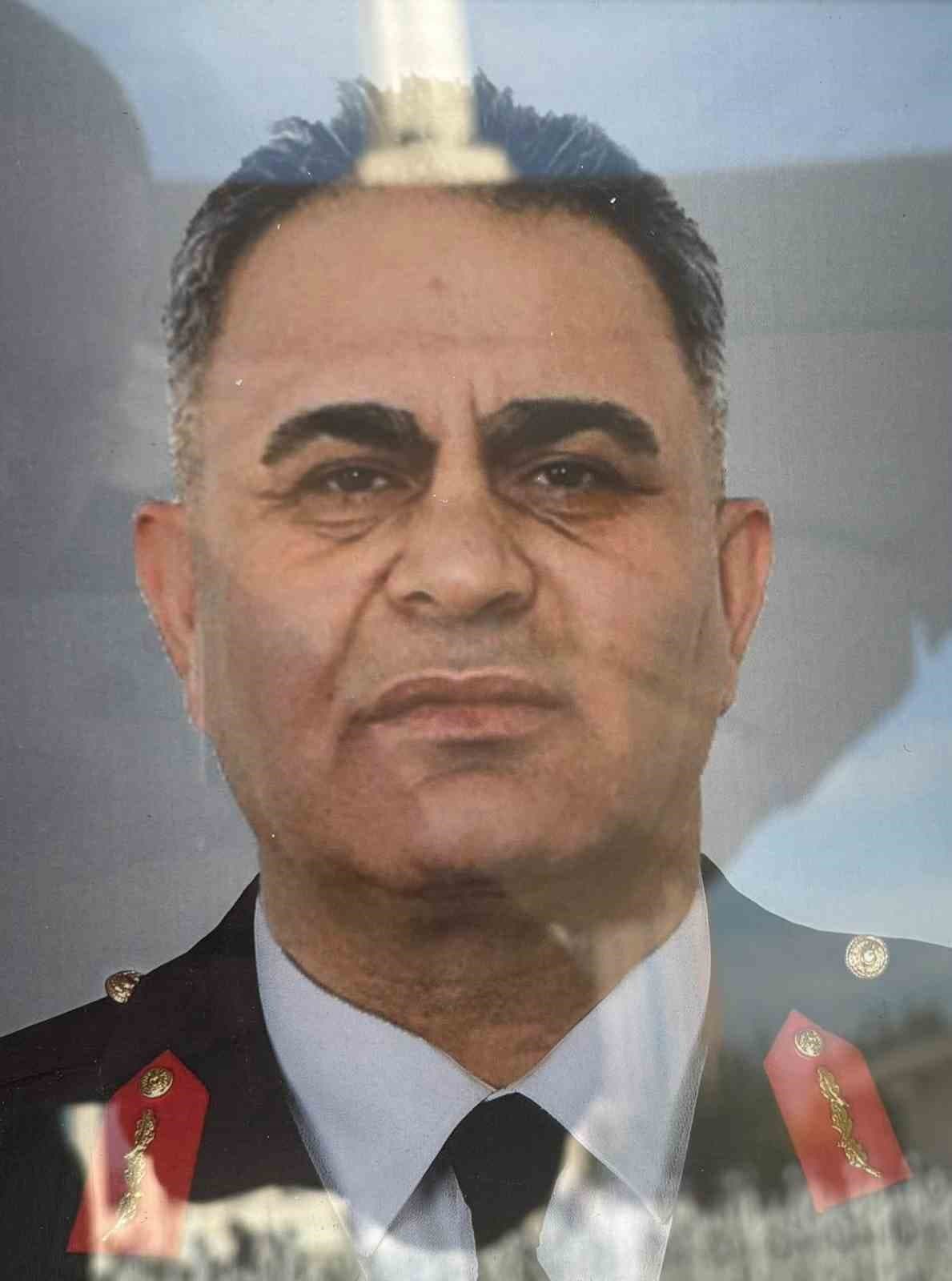 Eski Devlet Bakanı Ünal Erkan ile emekli Tuğgeneral Gökhan Şahin son yolculuğuna uğurlandı