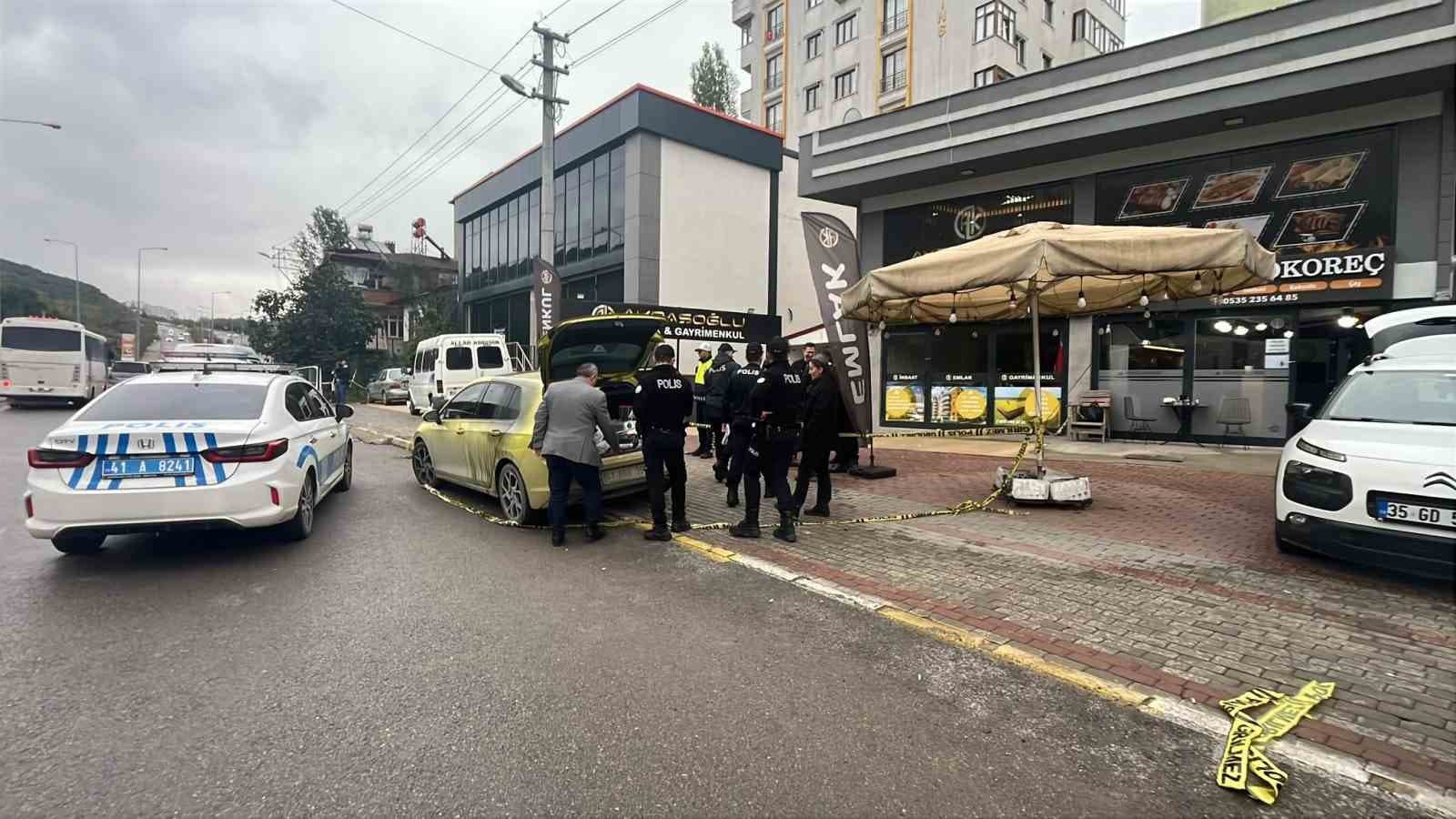 Emlak ofisinde silahlı kavga: 1 ölü, 1 yaralı
